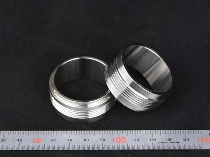 ステンレス部品